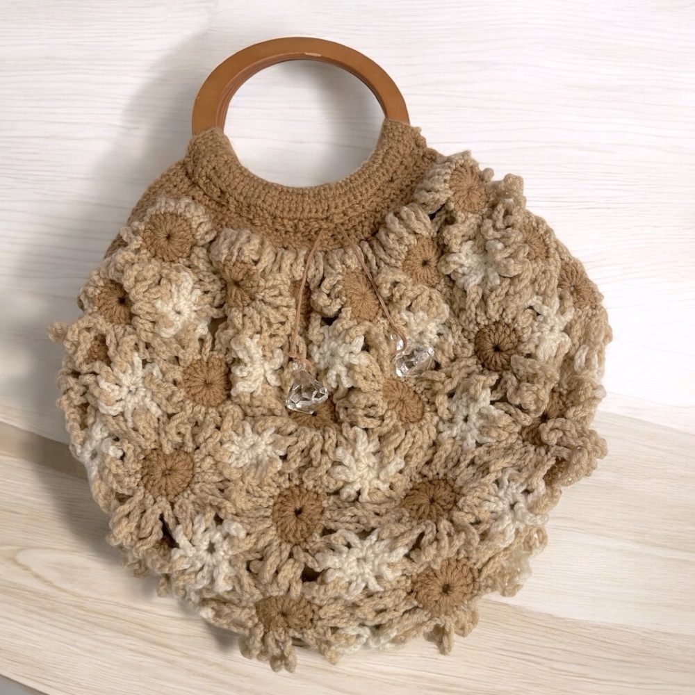 Vintage Handmade Floral Crochet Granny Style Bag, tan /cream wooden handles